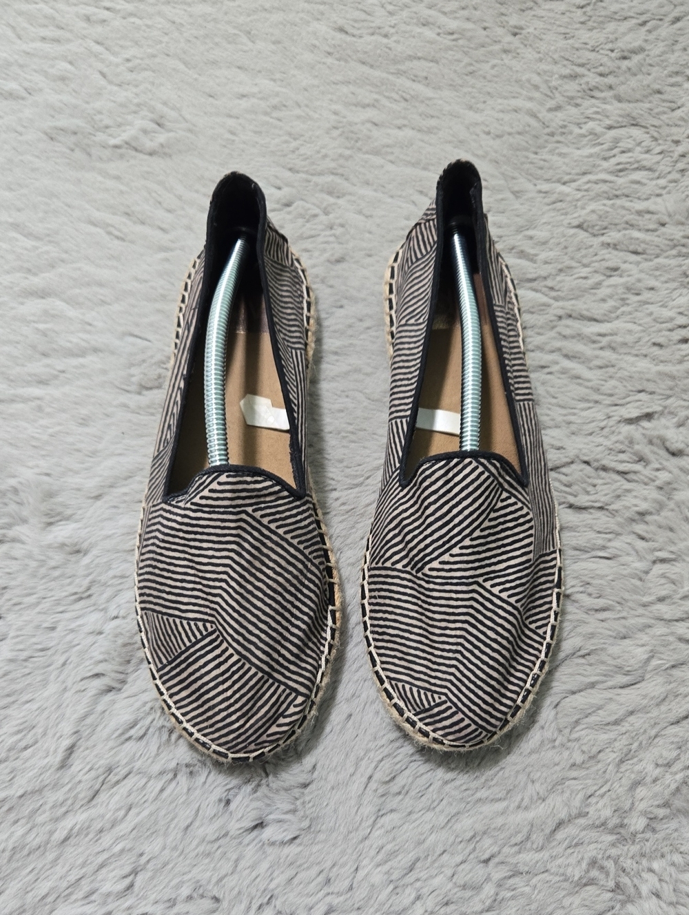 DV Dolce Vita espadrilles slides slip ons size 8.5